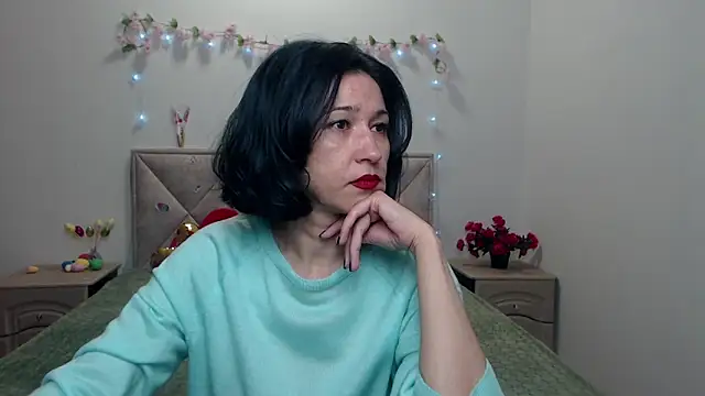 CameronEnns online show from April 8, 12:18 pm