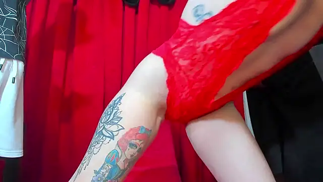 extreme hot crazy online show from October 3, 12:43 pm