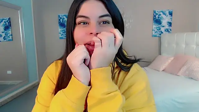 maddissonivanova online show from February 5, 7:06 pm