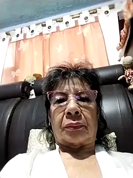 OliviaMorris1 online show from September 24, 11:31 am