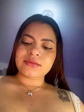 Yaqui elle online show from February 26, 2:32 am