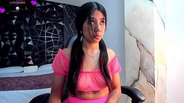 AylinLove online show from June 3, 12:28 pm