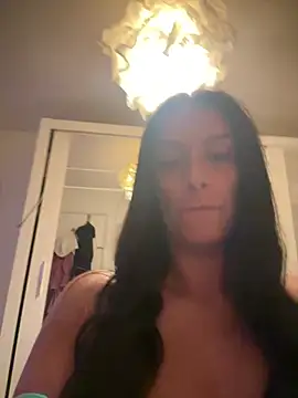 Islaymae gilf online show from July 3, 9:32 pm