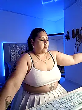 AndreaKinky online show from October 19, 8:16 am