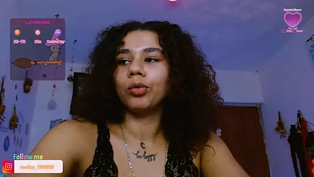Nocturnawitch online show from May 18, 4:07 am