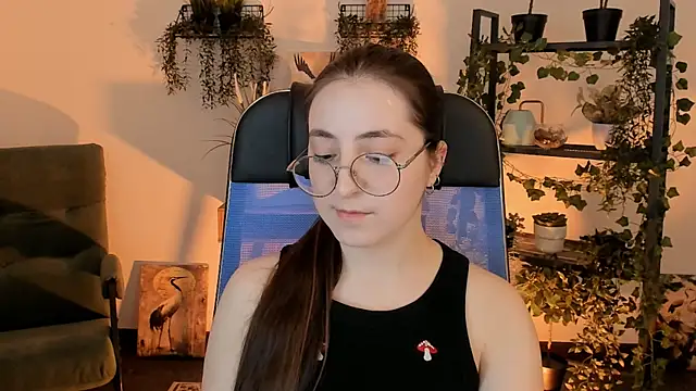 VirtuallVoyant online show from March 30, 6:51 pm