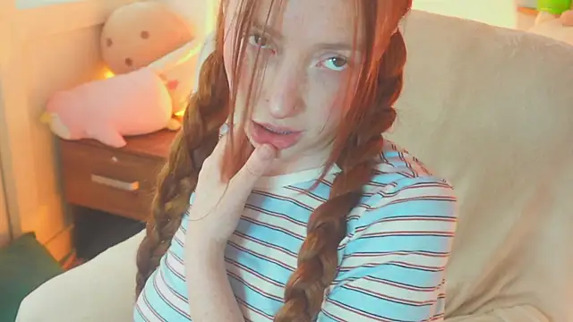 niilaa online show from November 12, 5:22 pm