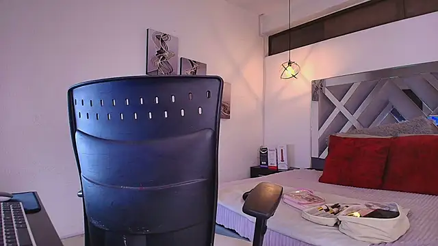 Rossi ss1 online show from April 15, 3:07 am