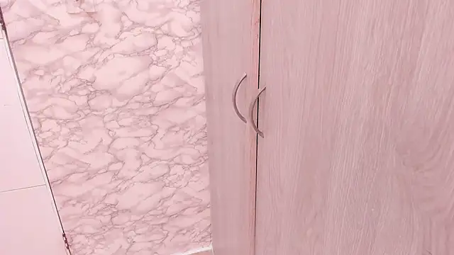 SASHA BROWNIE   online show from December 20, 8:02 pm