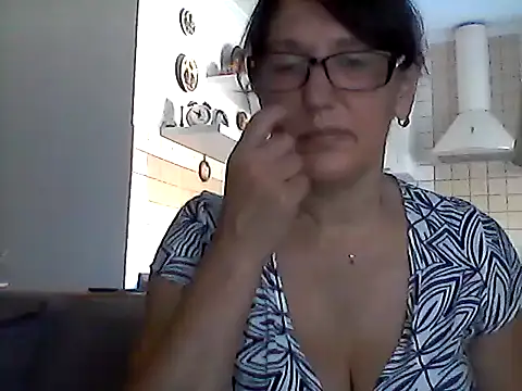 Elena48324 online show from August 2, 8:50 am