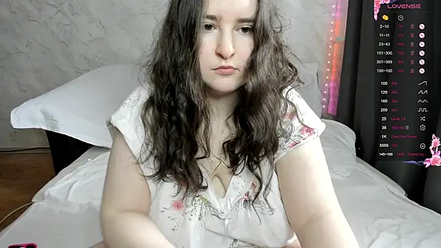 alice allens online show from February 26, 7:07 am