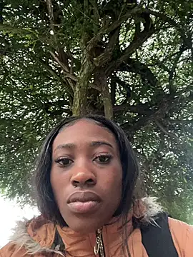 Skylar Smith  online show from February 3, 11:48 am