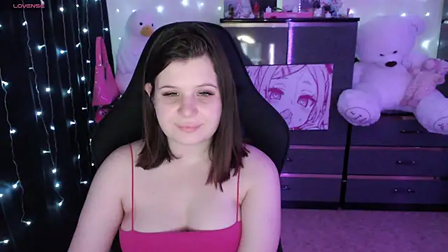 AmyVibess online show from December 2, 8:44 pm