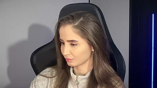 s meow online show from November 13, 10:42 pm