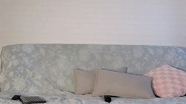 Miss-Brazil online show from November 6, 8:37 pm