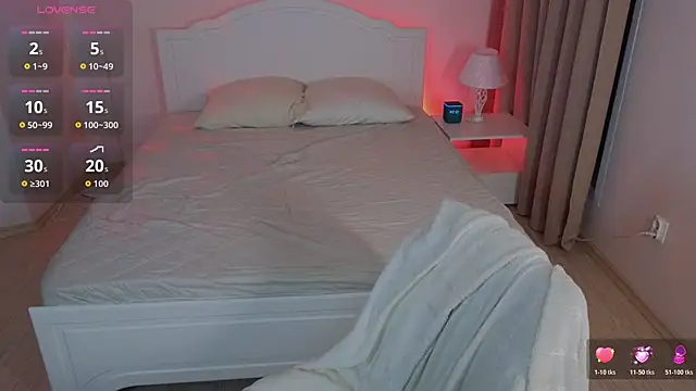 Iris Rain online show from November 4, 10:53 am