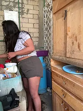 karysweetbeaury online show from February 9, 8:00 pm