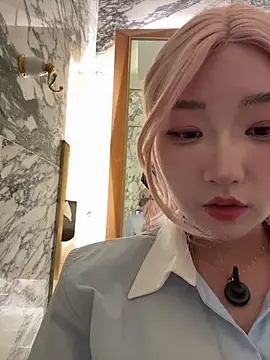 winter11 online show from September 13, 7:38 am