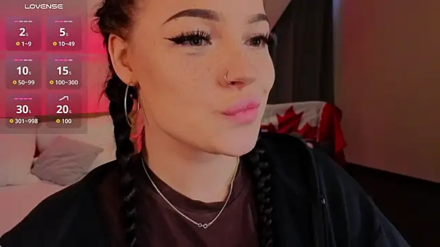 honey     bunny online show from April 18, 10:18 am