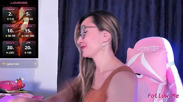 TilaTequila 15 online show from September 27, 2:35 pm