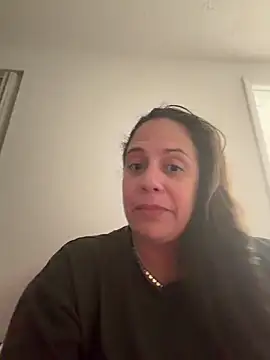 PrettyKittyMia online show from April 16, 10:04 am