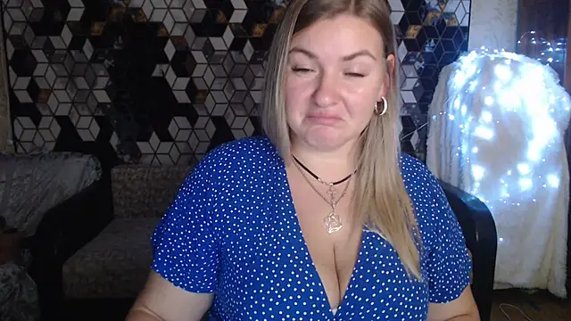 NikaSkylink online show from November 28, 8:23 pm