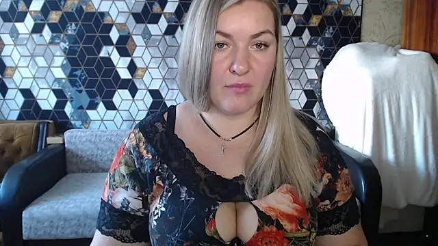 NikaSkylink online show from February 4, 6:49 am