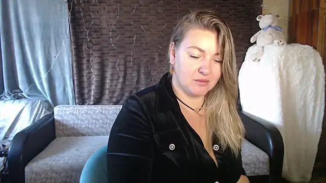 NikaSkylink online show from October 8, 4:17 am