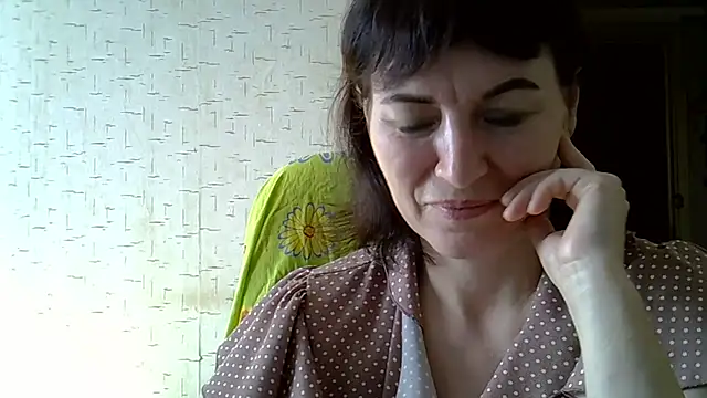 Krystal 82 online show from September 11, 8:36 am