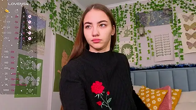 Ashley Pierce online show from January 12, 4:18 am