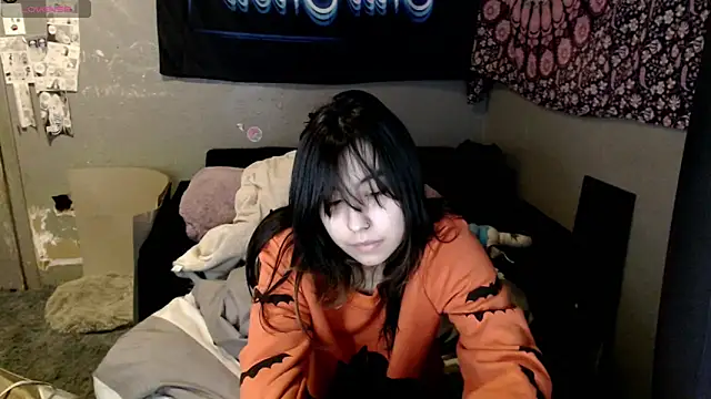 London Ray online show from October 19, 5:42 am