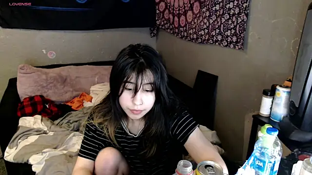 London Ray online show from November 26, 8:15 am