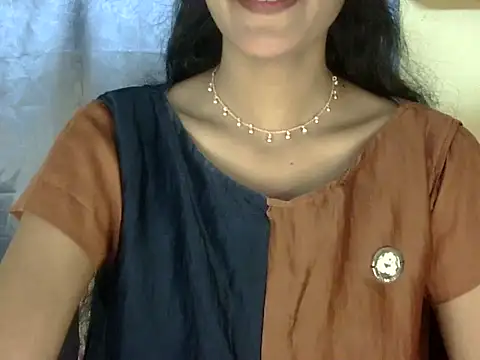 zara Khan0 online show from September 18, 3:10 pm