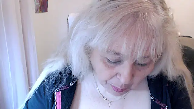 SusiLifeXXX online show from October 11, 9:06 pm