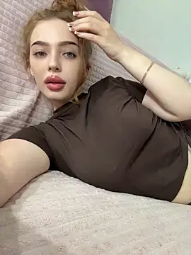 Hannah xBaby online show from July 8, 12:29 pm