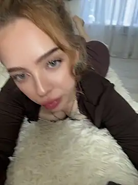 Hannah xBaby online show from July 12, 1:56 pm