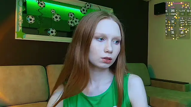 FoxyMira online show from June 19, 6:44 pm