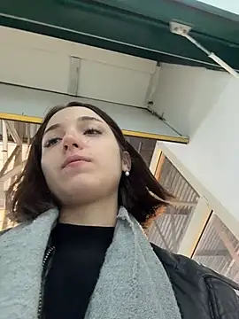 DollyTall online show from October 2, 11:26 am