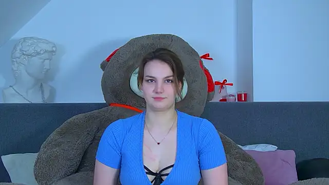 KarenClarks online show from November 11, 6:38 pm