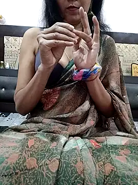 Yourhotsweetgirl online show from November 9, 3:52 pm