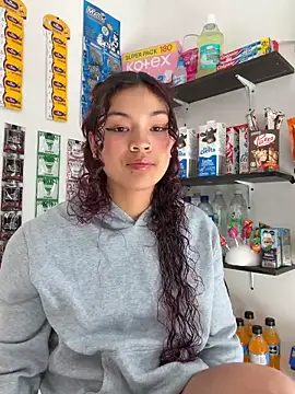 Camilla Miller01 online show from June 3, 8:03 pm