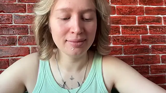 CitrusBlissss online show from October 20, 2:14 am