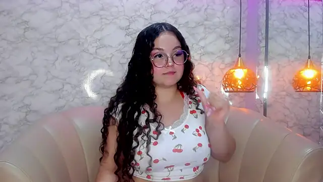 ShylySweet online show from September 11, 4:57 am