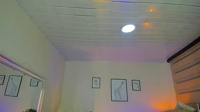 LusyKitty online show from September 29, 3:06 pm