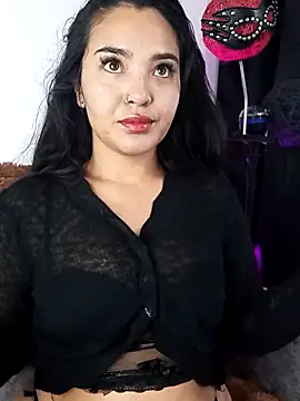 meli  brown online show from November 6, 8:09 am