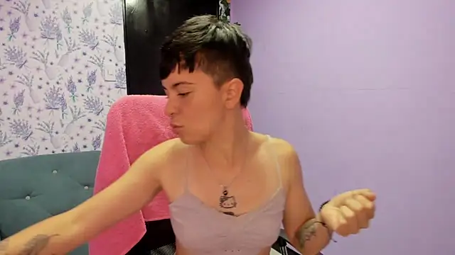  Hannah Hot online show from October 8, 1:54 am