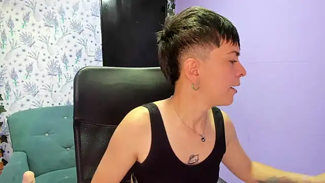  Hannah Hot online show from October 18, 2:25 am