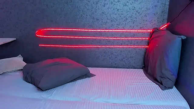 Olivia Buckby online show from October 21, 4:38 am