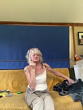 ladyboatlady online show from October 20, 12:19 pm