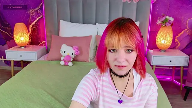 Ketrin Jones online show from September 25, 5:06 am